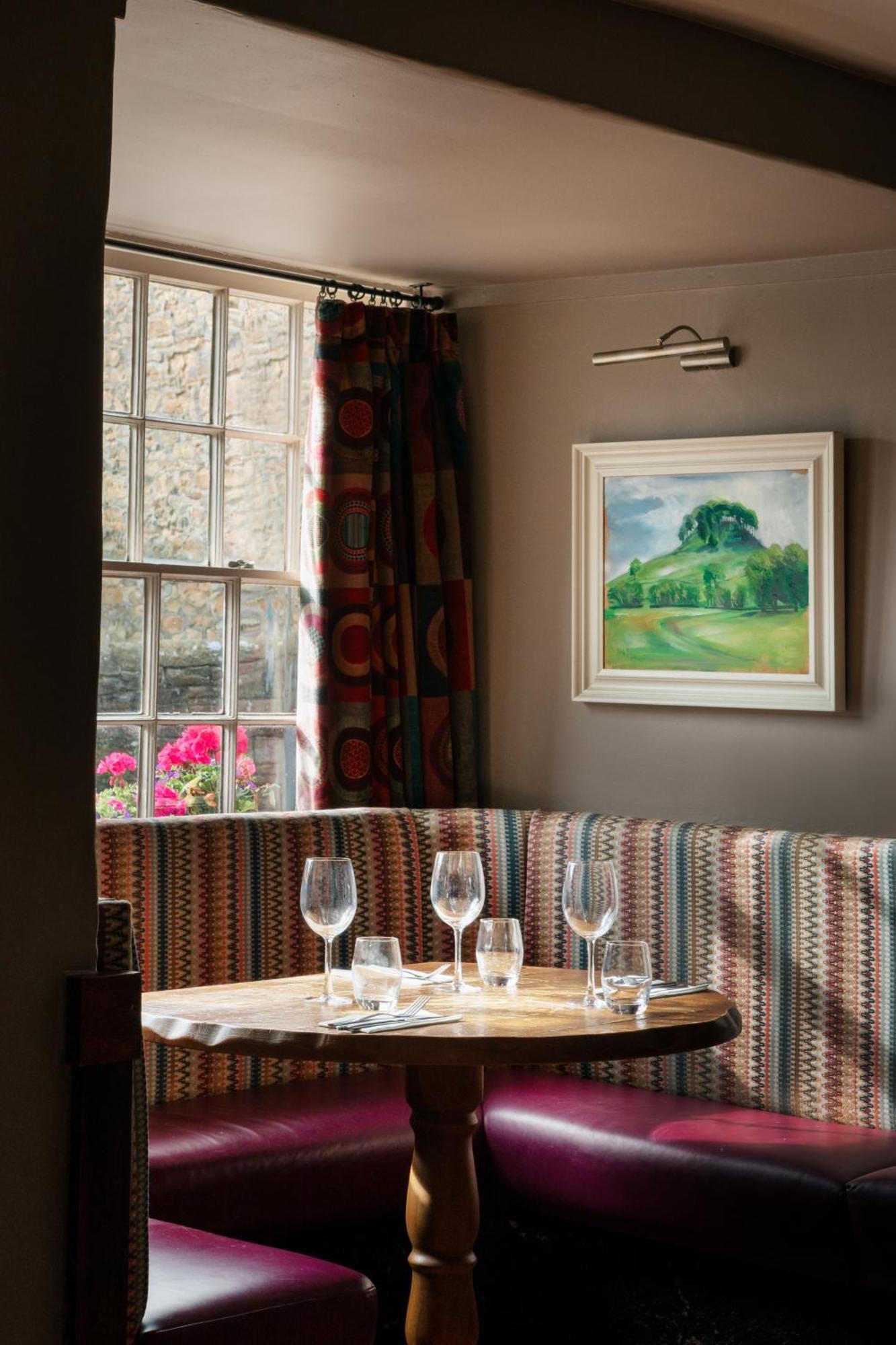 The Pilsley Inn - Chatsworth Baslow Exterior photo