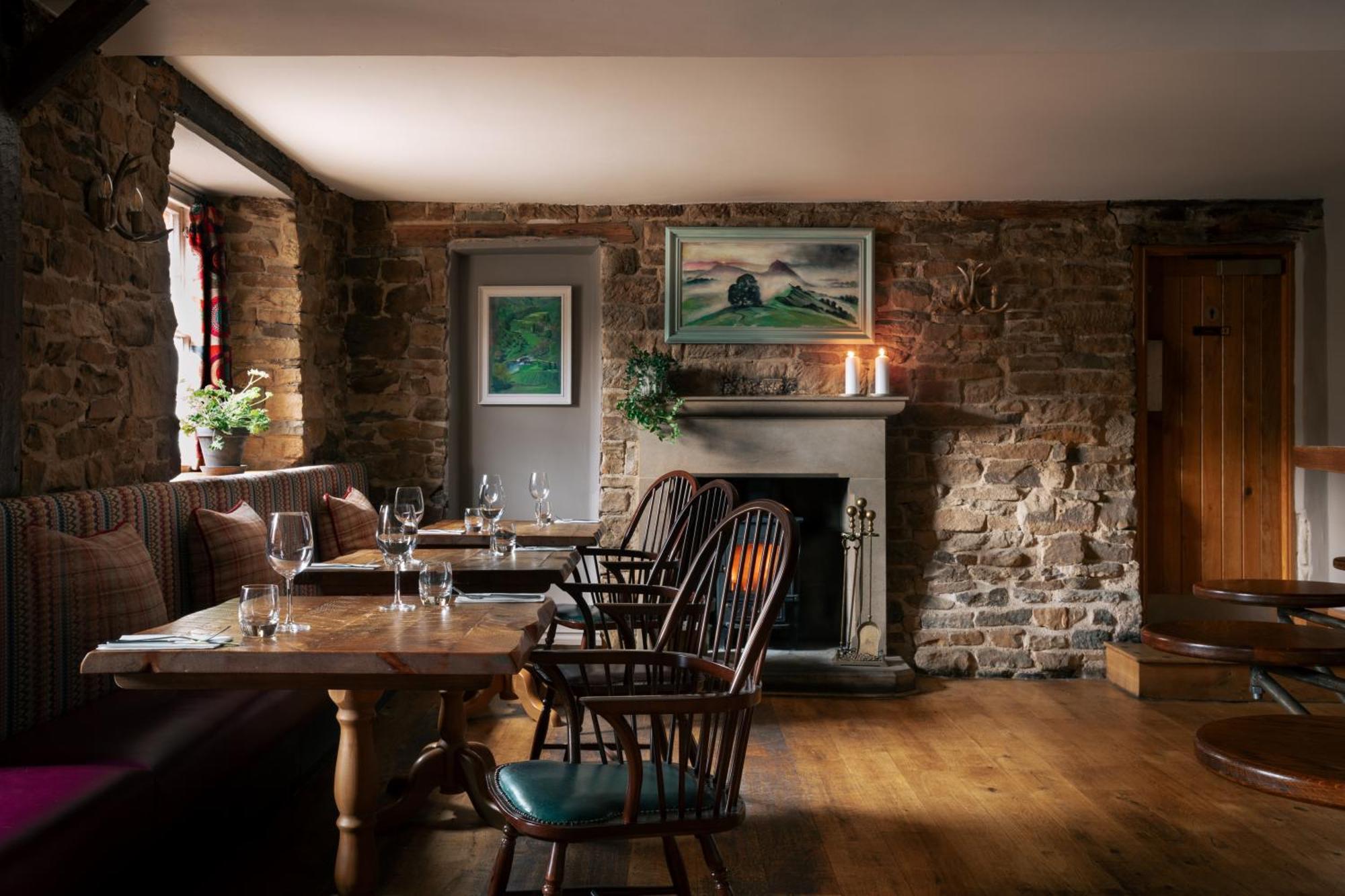 The Pilsley Inn - Chatsworth Baslow Exterior photo